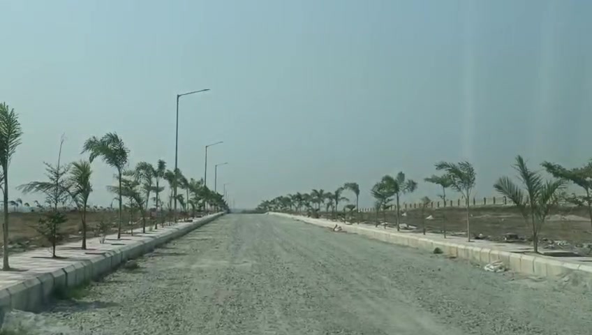 Plot For Sale  In Akshita Golden Breeze Phase 4,maheshwara In Maheshwaram Mla Sabitha Indhra Reddy Campoffice