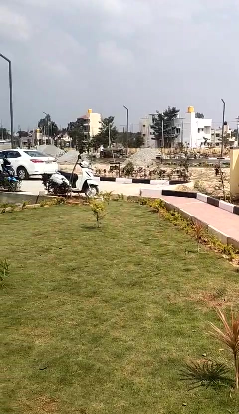 Plot For Sale  In Royal Elegant Ventures (nirvahana Latout) In Bannerughatta