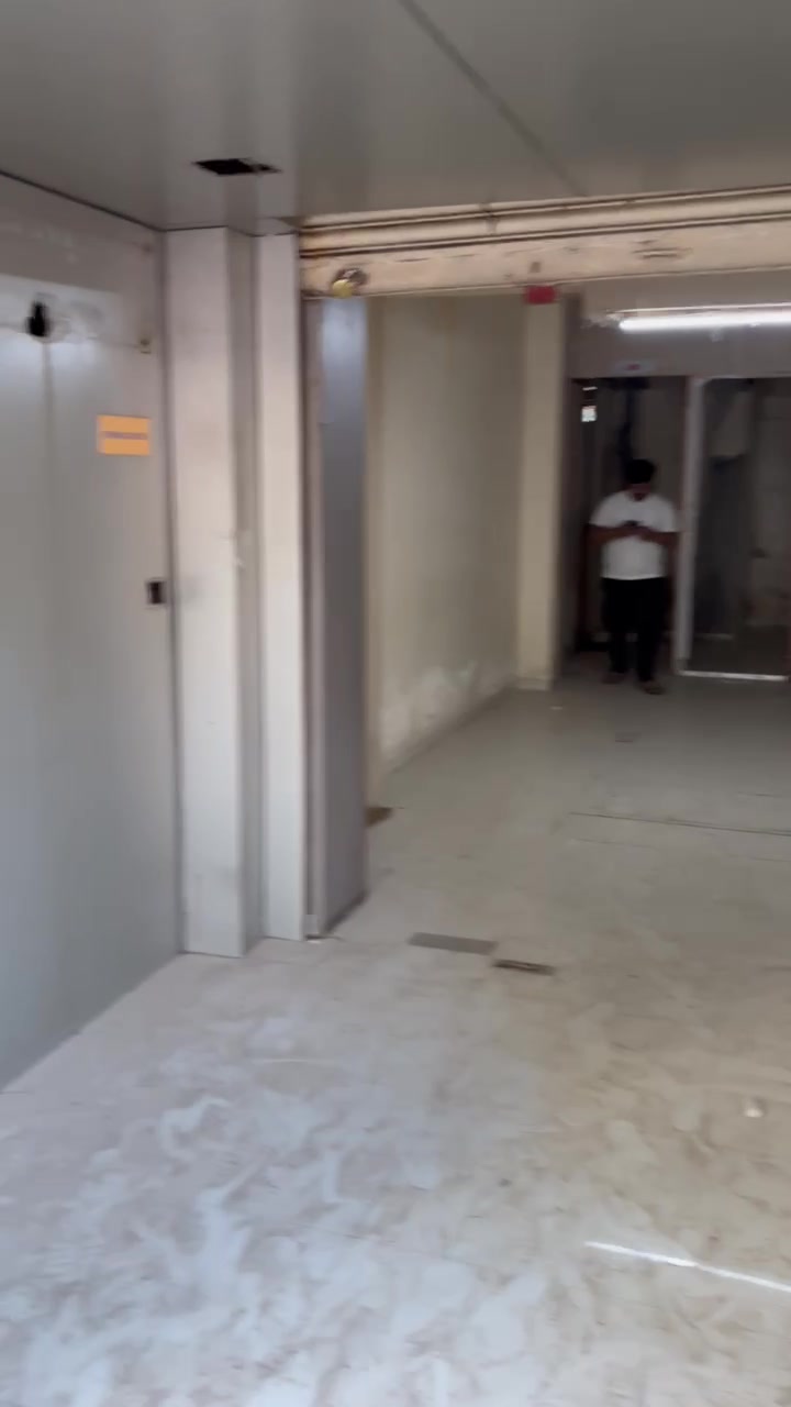 Shop in Dahisar East, Mumbai for Rent 