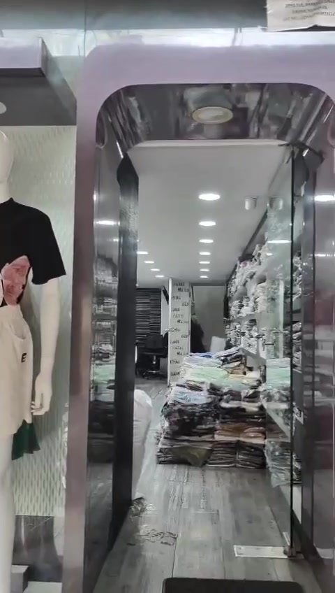 Shop in Dadar West, Mumbai for sale 