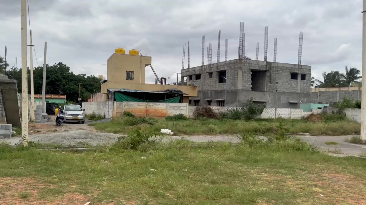 Plot For Sale  In Silver Nest In Bommenahalli