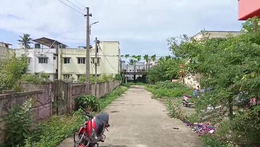 Plot For Sale  In Oonamanchery