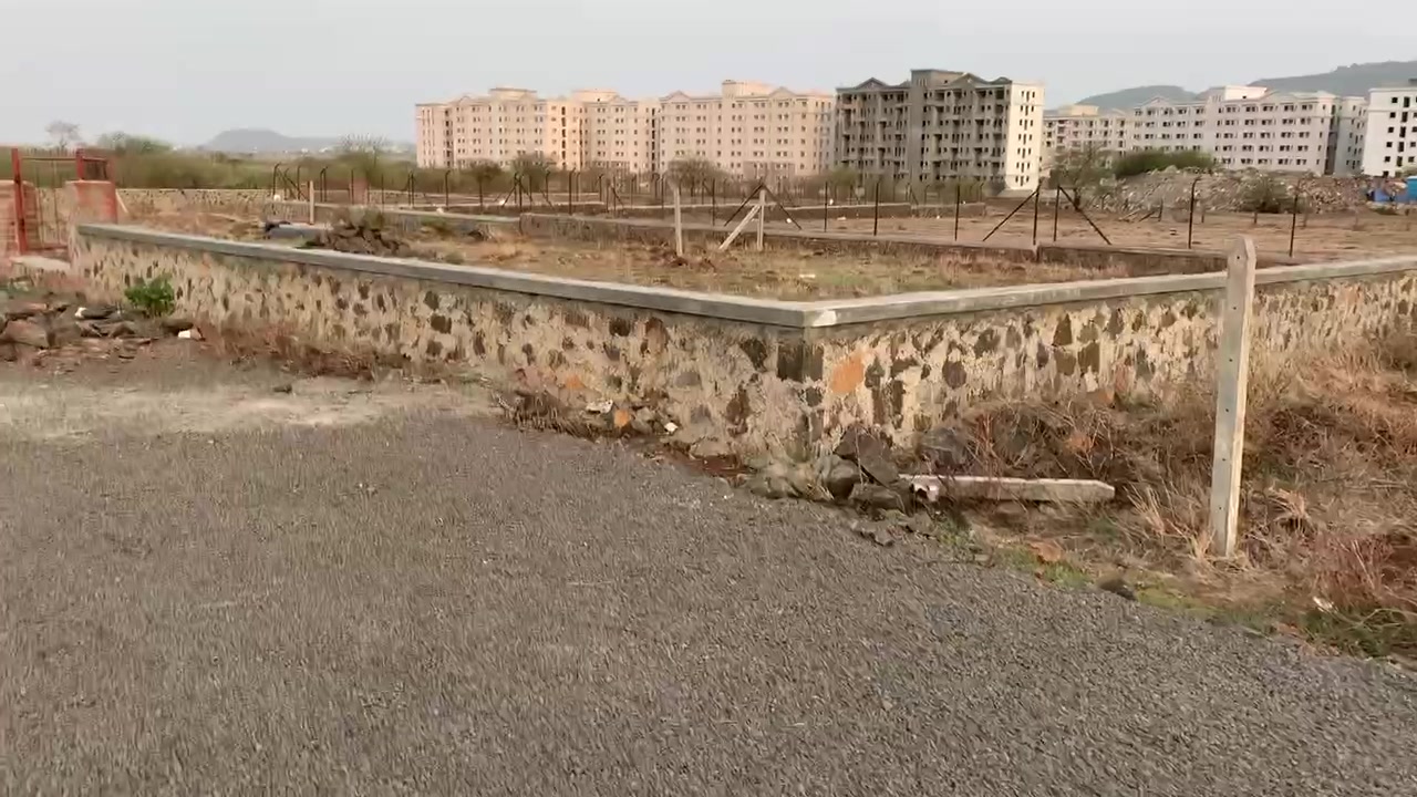 Plot For Sale  In Paradise Estate In Jambhulwadi